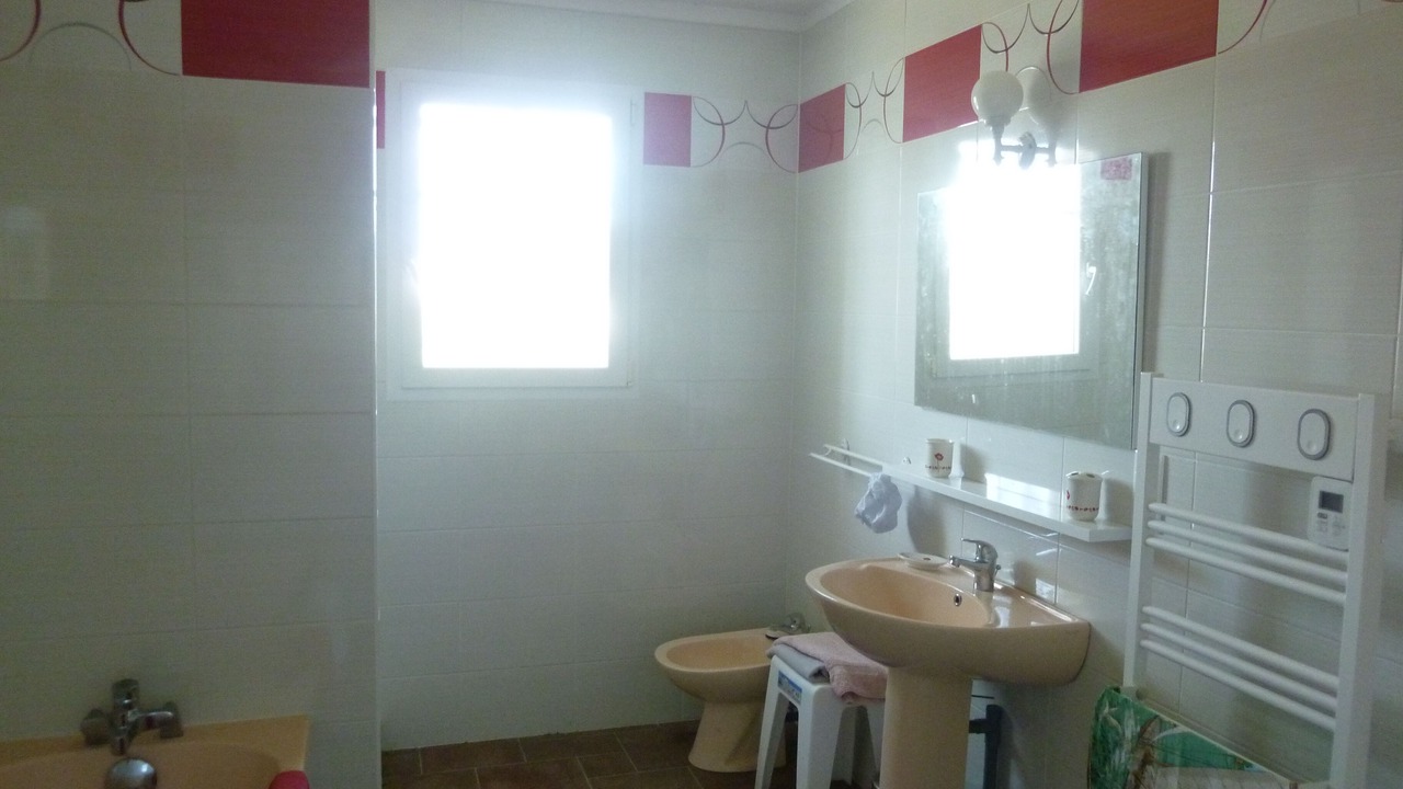Photo of Bathroom in Saint-Michel-en-l'Herm