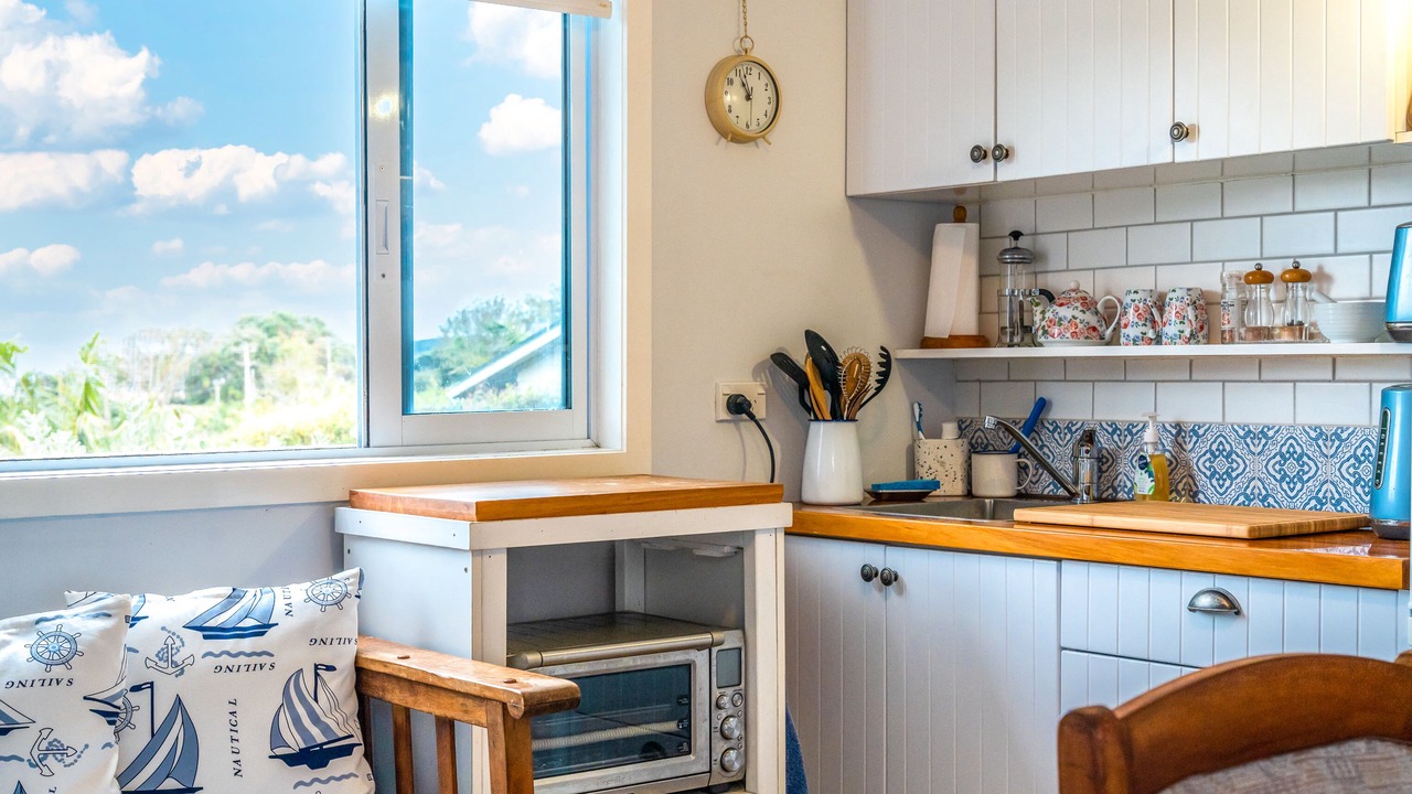 Photo of Others in Surfdale