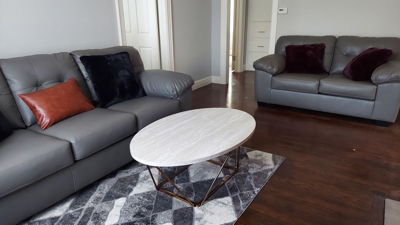 Photo of Livingroom in Miller