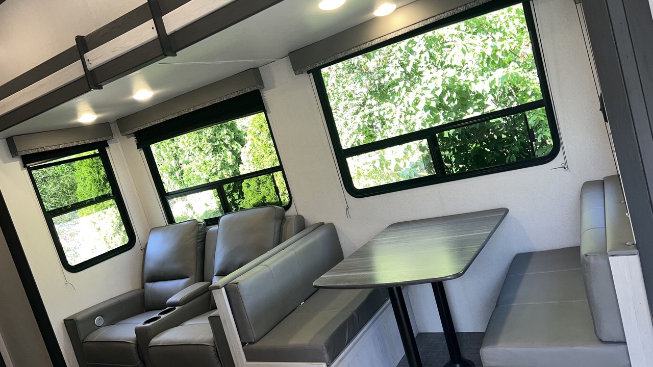 Photo of Others in Ashfield