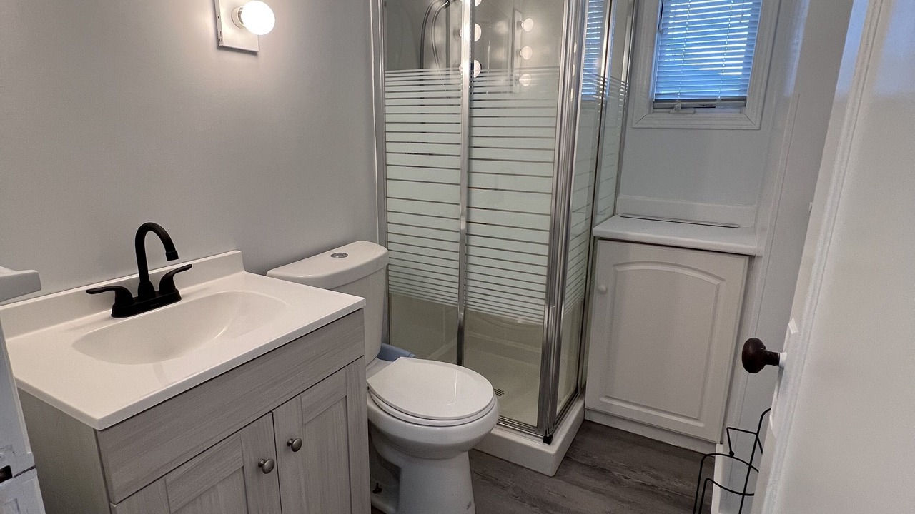 Photo of Bathroom in Crystal Beach