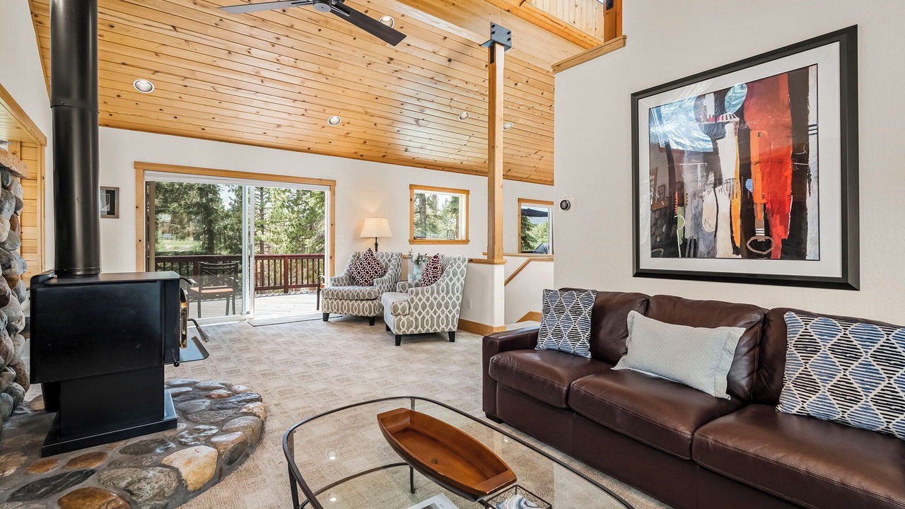 Photo of Livingroom in Kings Beach