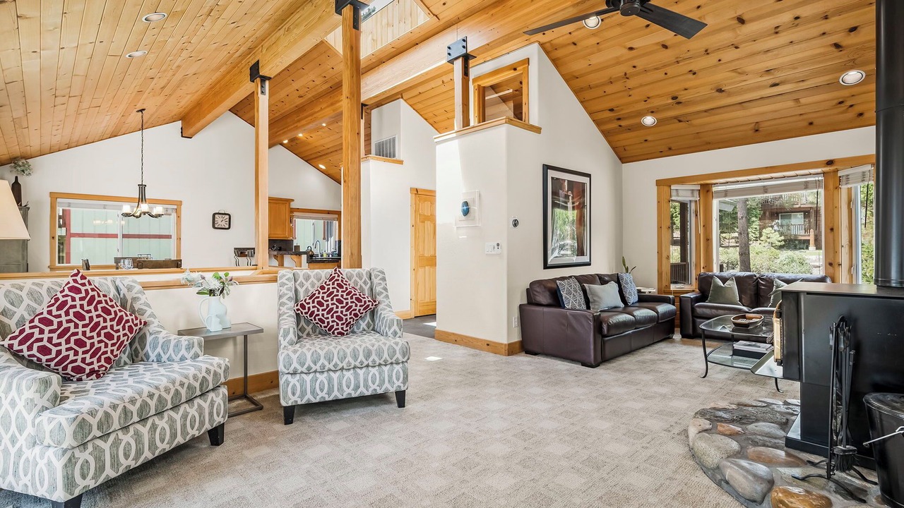 Photo of Livingroom in Kings Beach