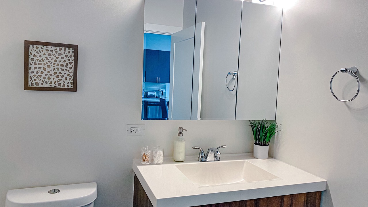 Photo of Bathroom in Near South Side