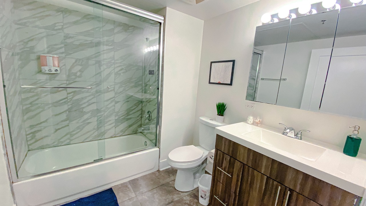 Photo of Bathroom in Near South Side