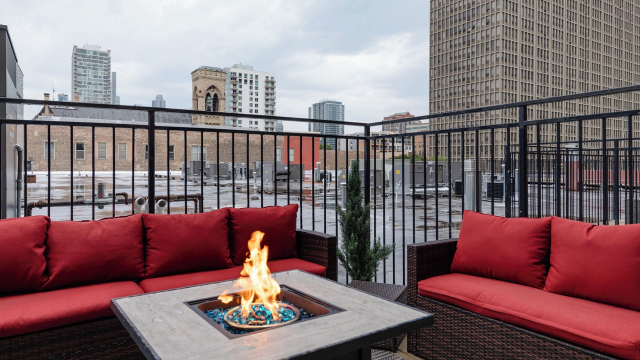 Photo of Patio Balcony in Near South Side
