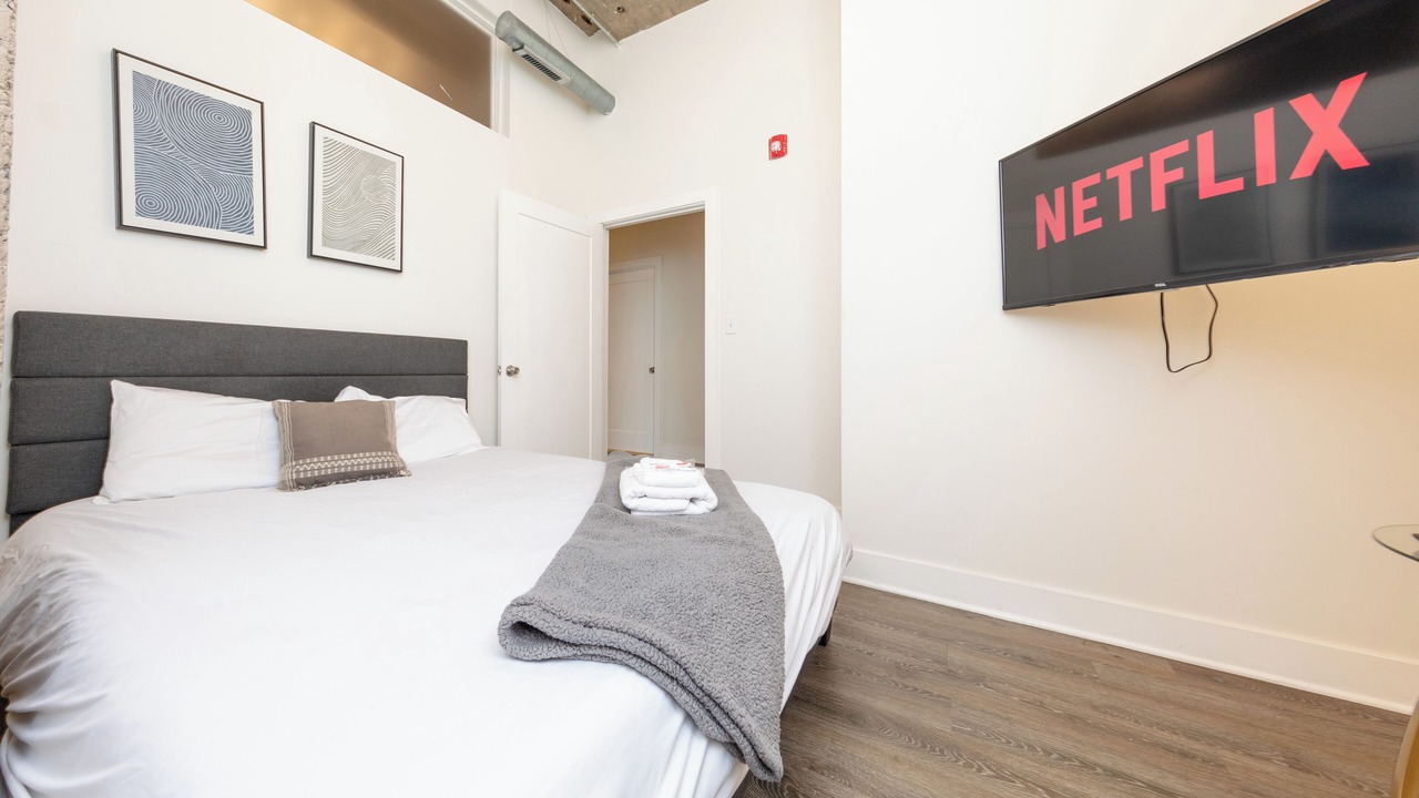 Photo of Bedroom in Near South Side