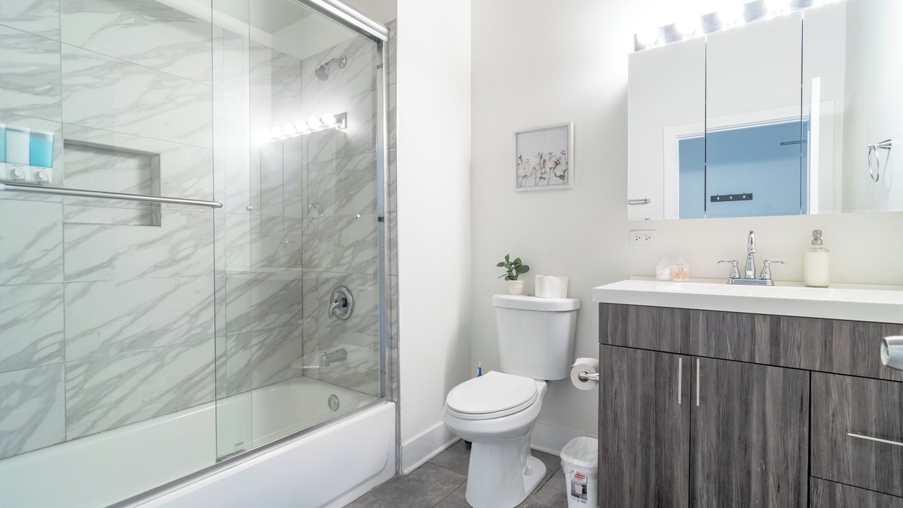 Photo of Bathroom in Near South Side