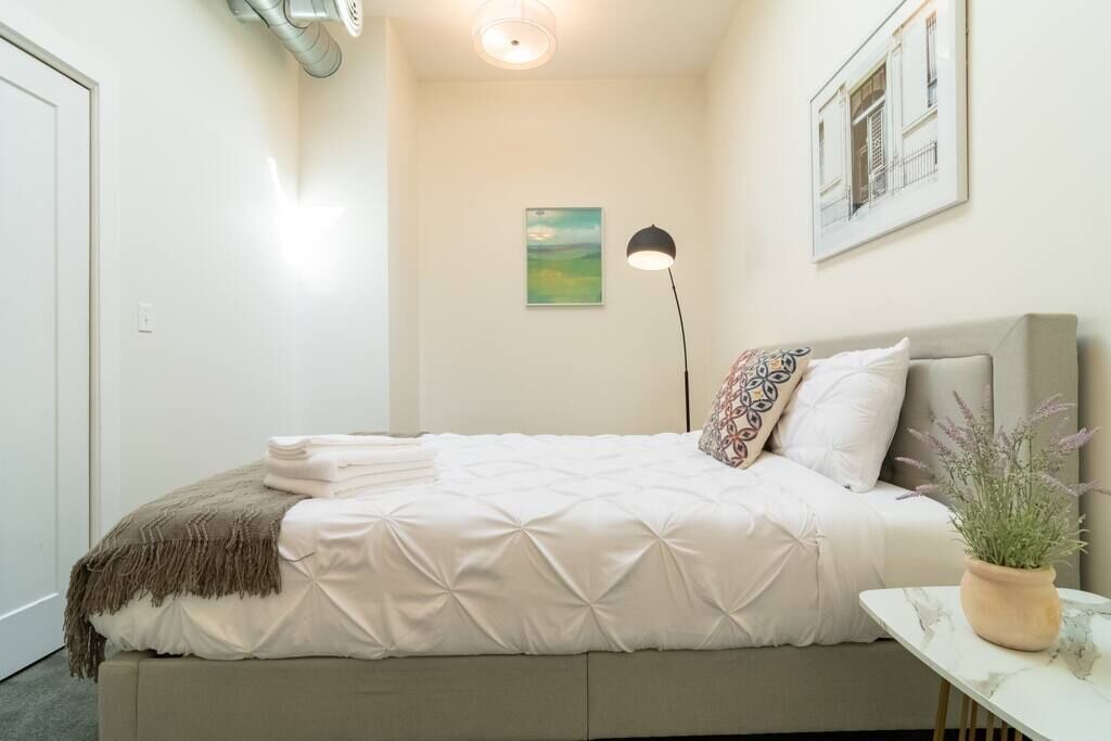 Photo of Bedroom in Near South Side