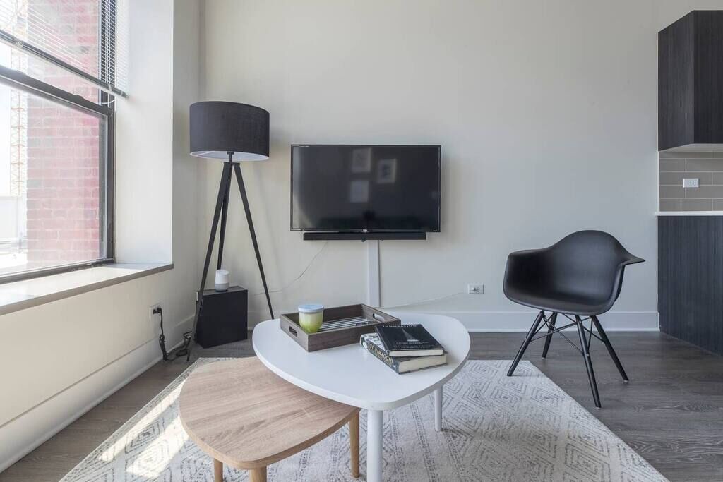 Photo of Livingroom in Near South Side