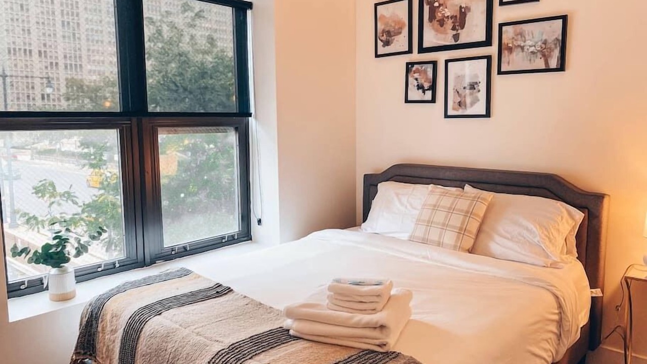 Photo of Bedroom in Near South Side