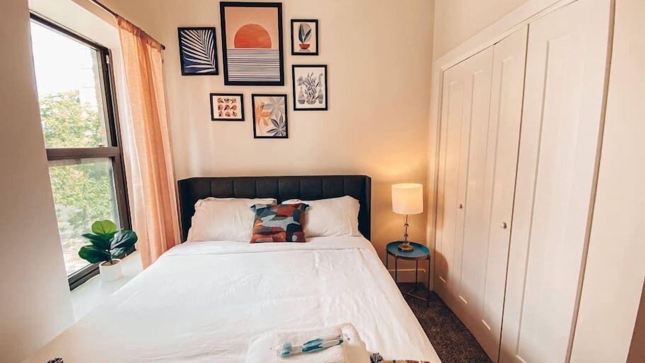 Photo of Bedroom in Near South Side