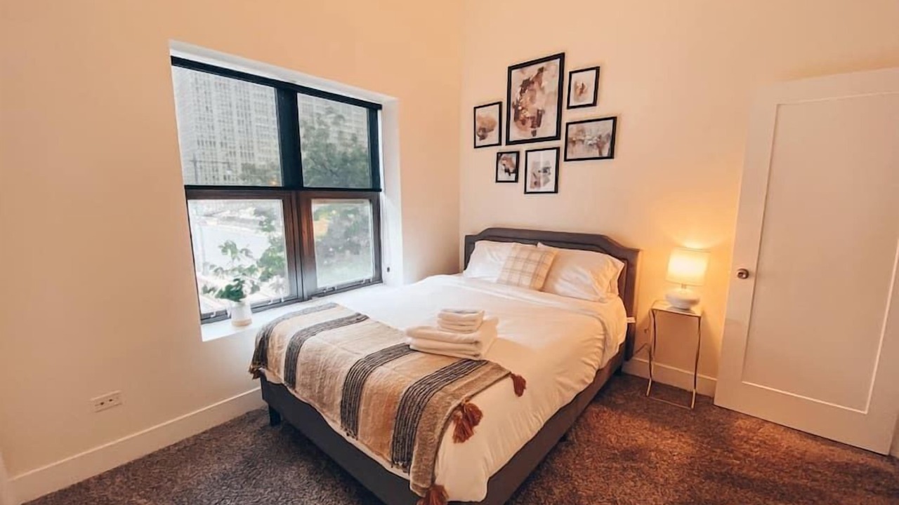 Photo of Bedroom in Near South Side