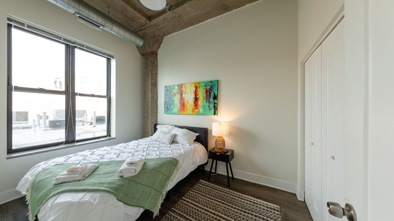 Photo of Bedroom in Near South Side