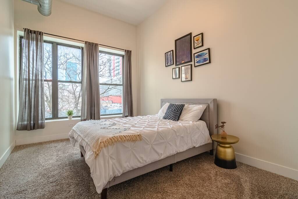 Photo of Bedroom in Near South Side