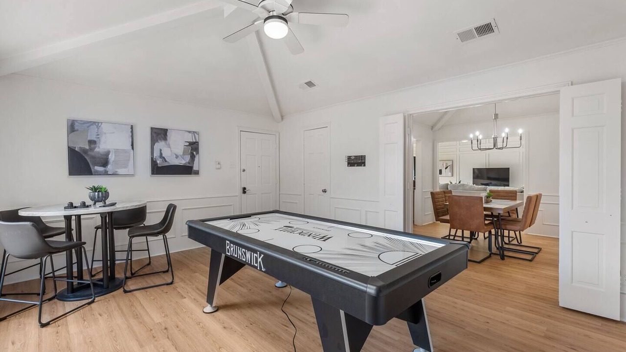 Photo of Bedroom in Far North Dallas