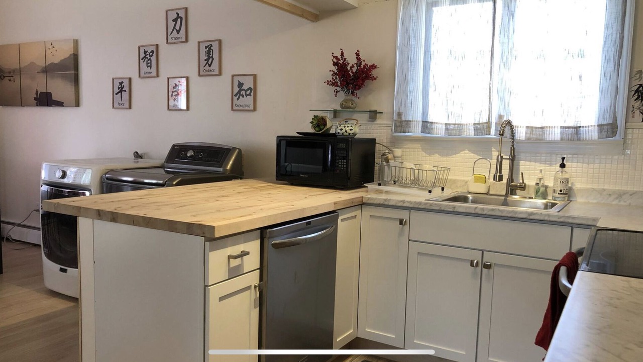 Photo of Kitchen in Stockade Historic District