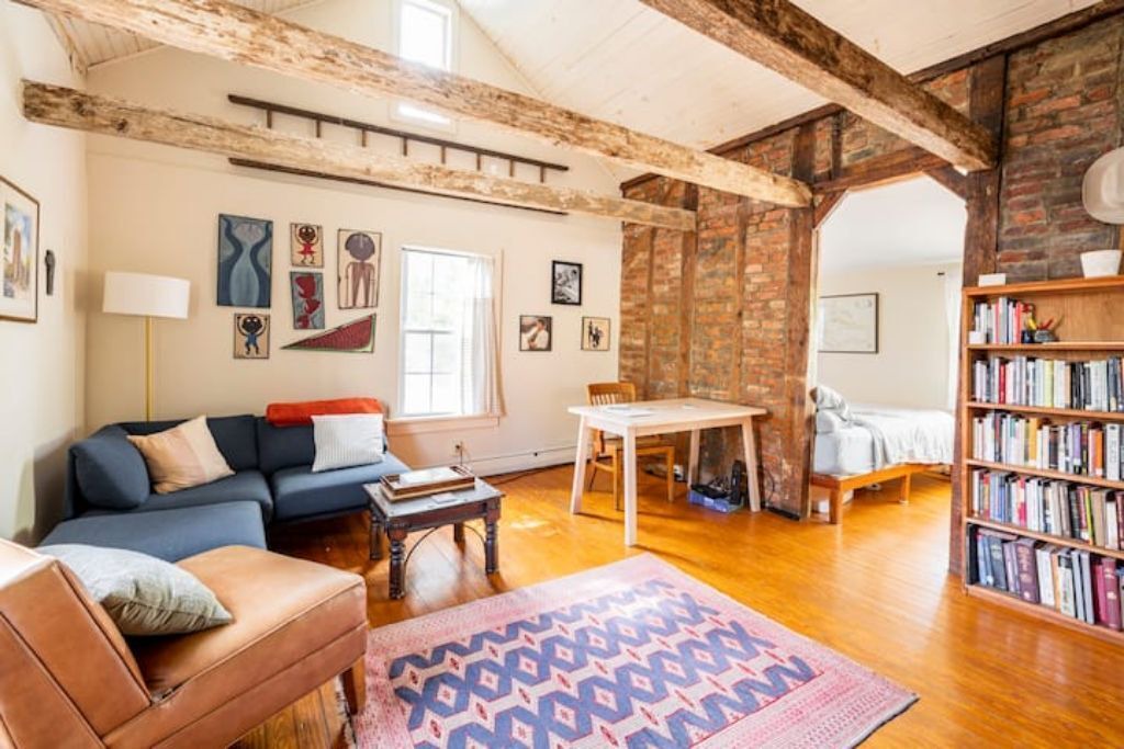 Photo of Livingroom in Catskill