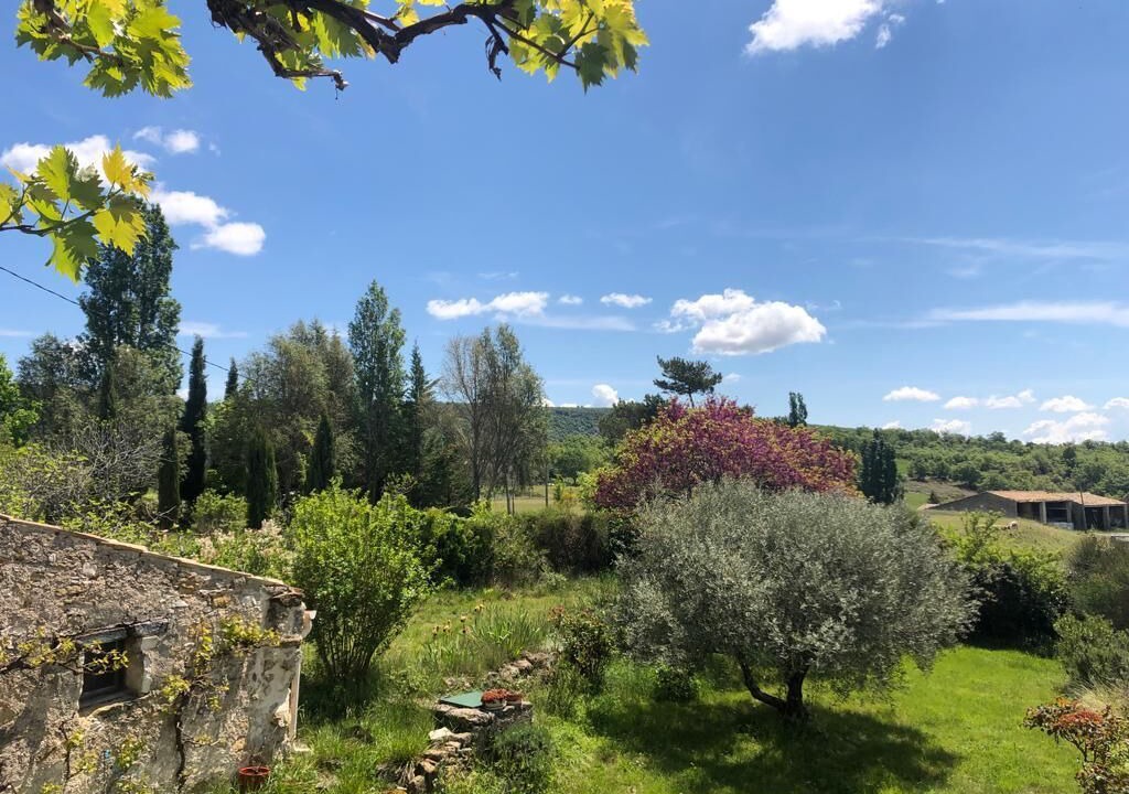 Photo of Outdoor in Banon