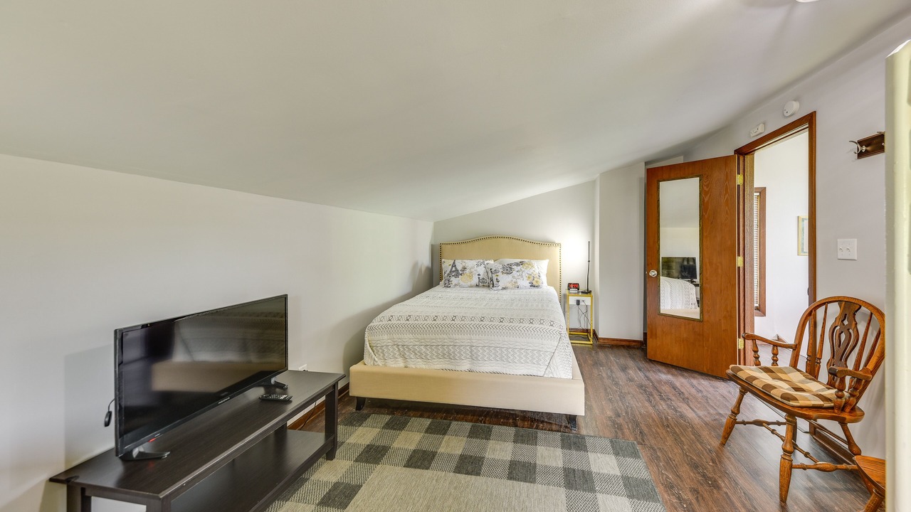 Photo of Bedroom in Bassett