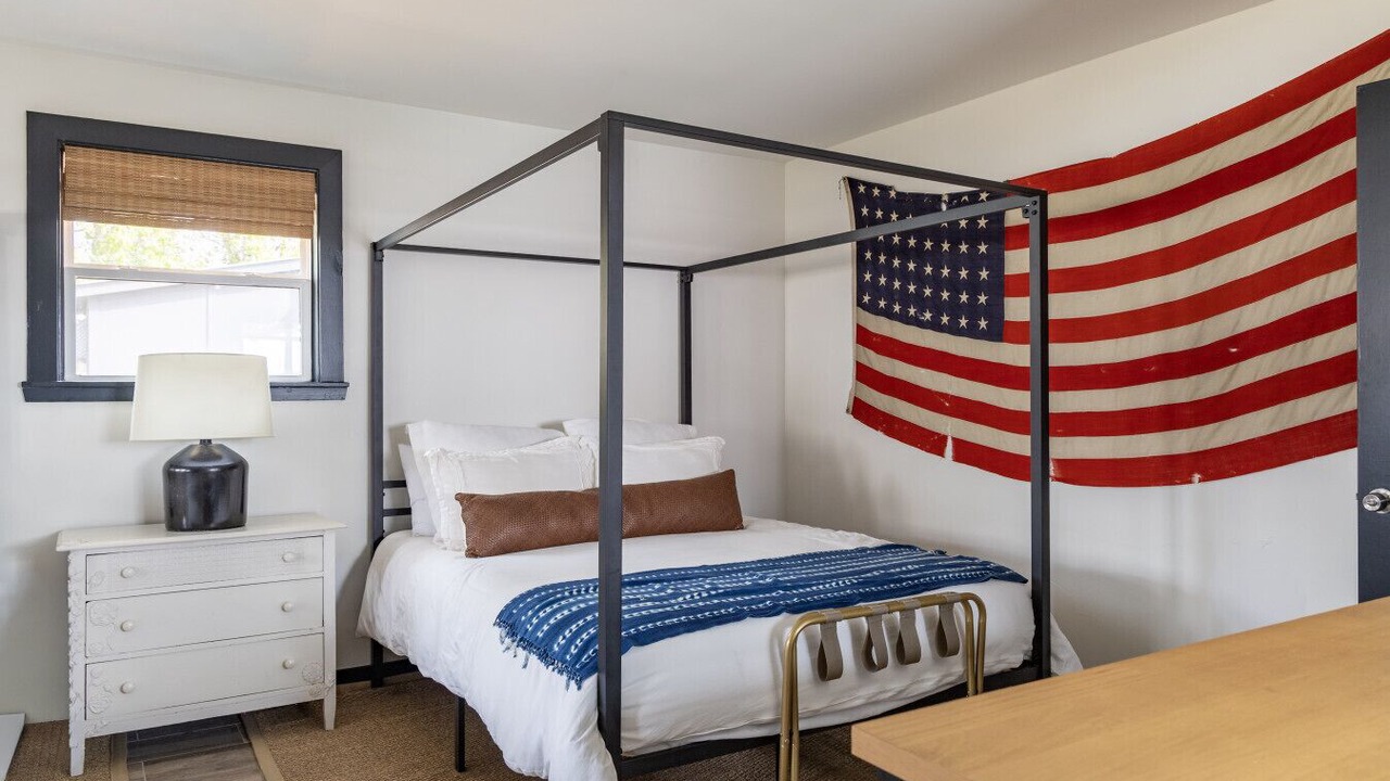 Photo of Bedroom in Round Top