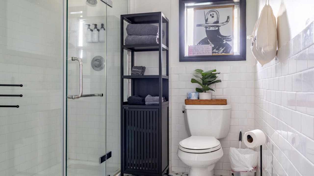 Photo of Bathroom in Round Top