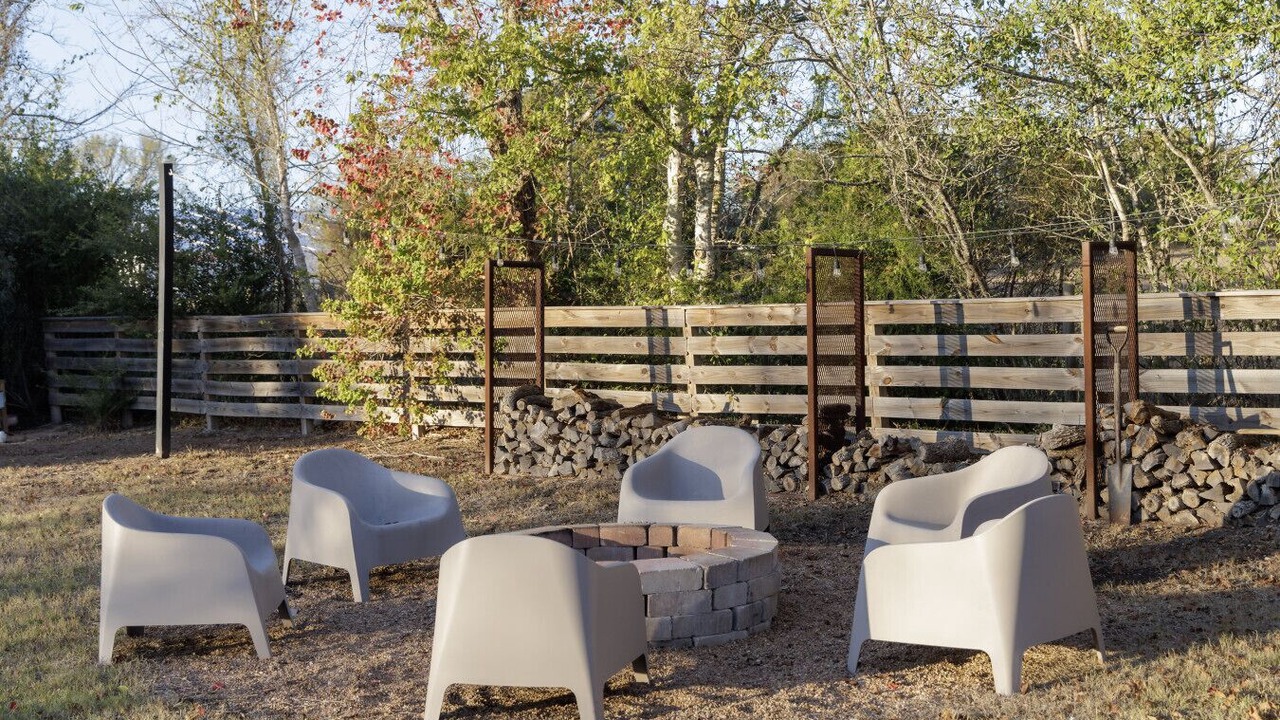 Photo of Outdoor in Round Top