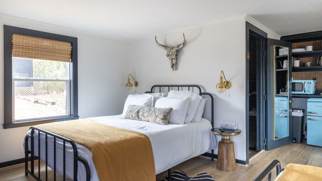 Photo of Bedroom in Round Top