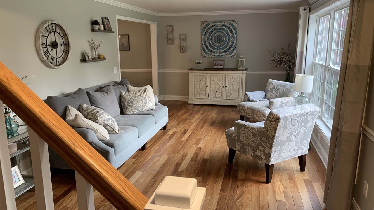 Photo of Livingroom in Rochester