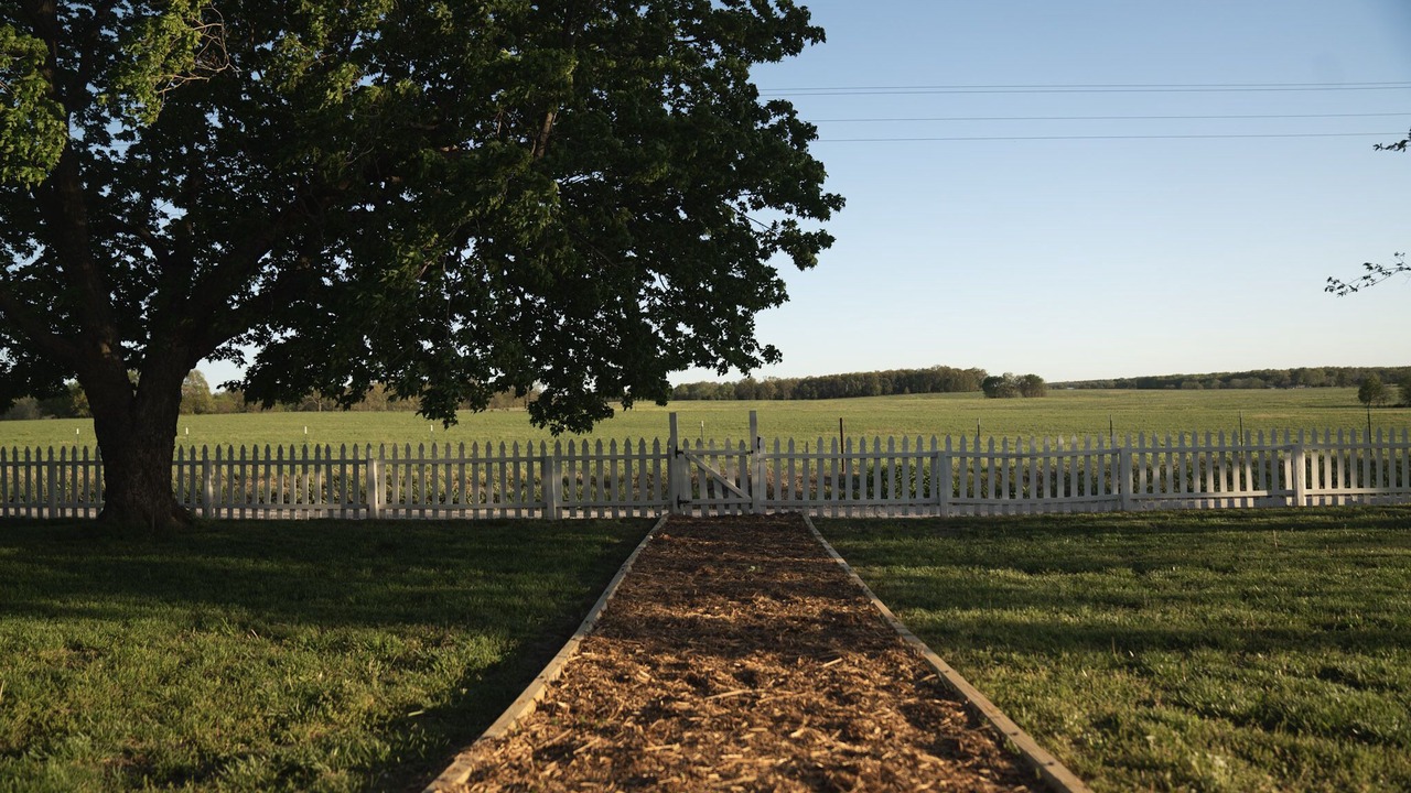 Photo of Outdoor in Elkland