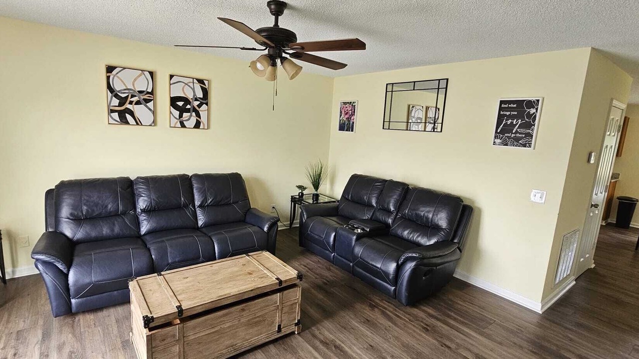 Photo of Livingroom in Cartersville