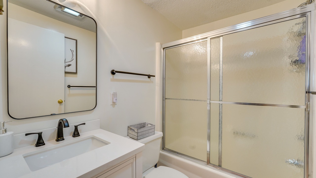 Photo of Bathroom in Bromley Mountain