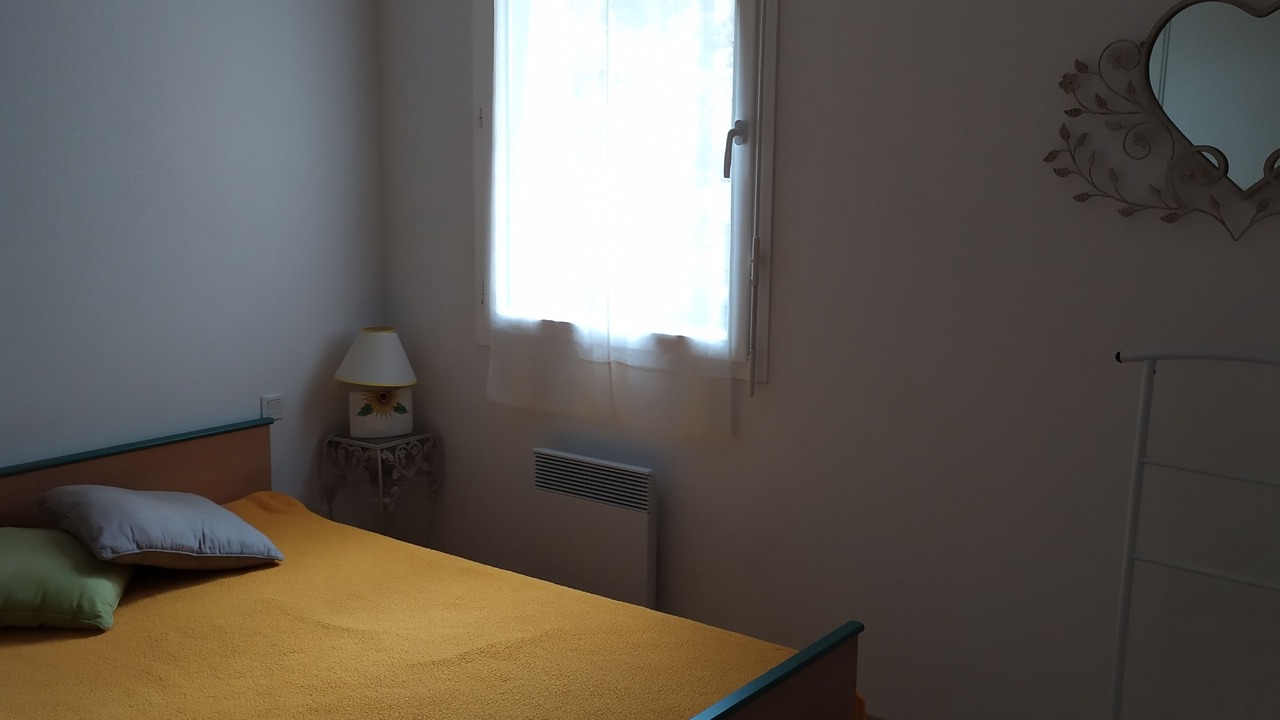 Photo of Bedroom in Greoux-les-Bains