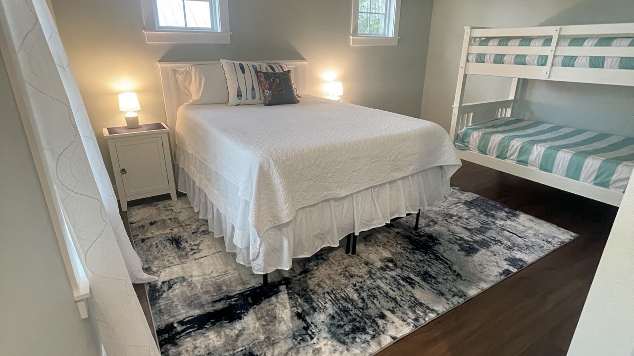 Photo of Bedroom in Carrabelle