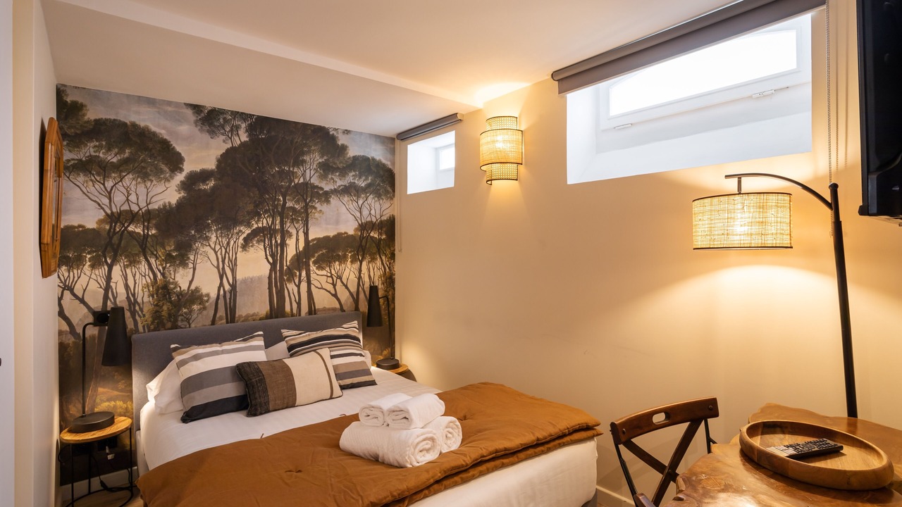 Photo of Bedroom in Centre