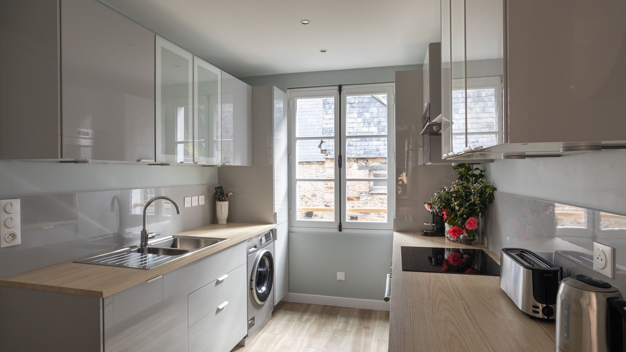 Photo of Kitchen in Centre