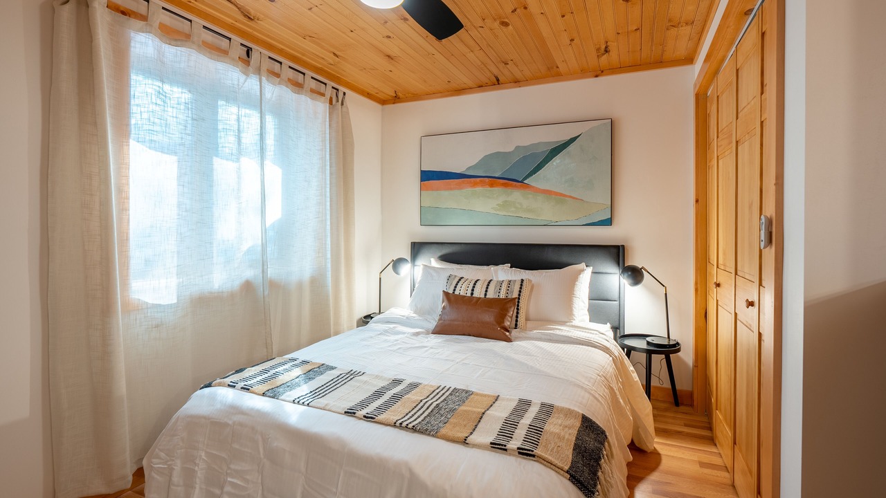Photo of Bedroom in Jay