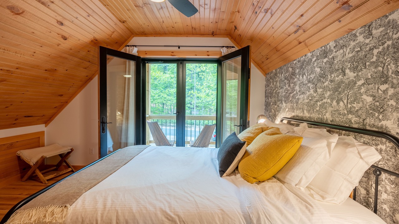 Photo of Bedroom in Jay