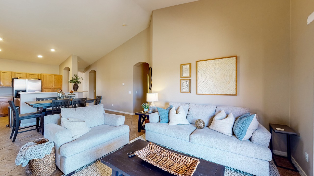 Photo of Livingroom in Coldwater Springs