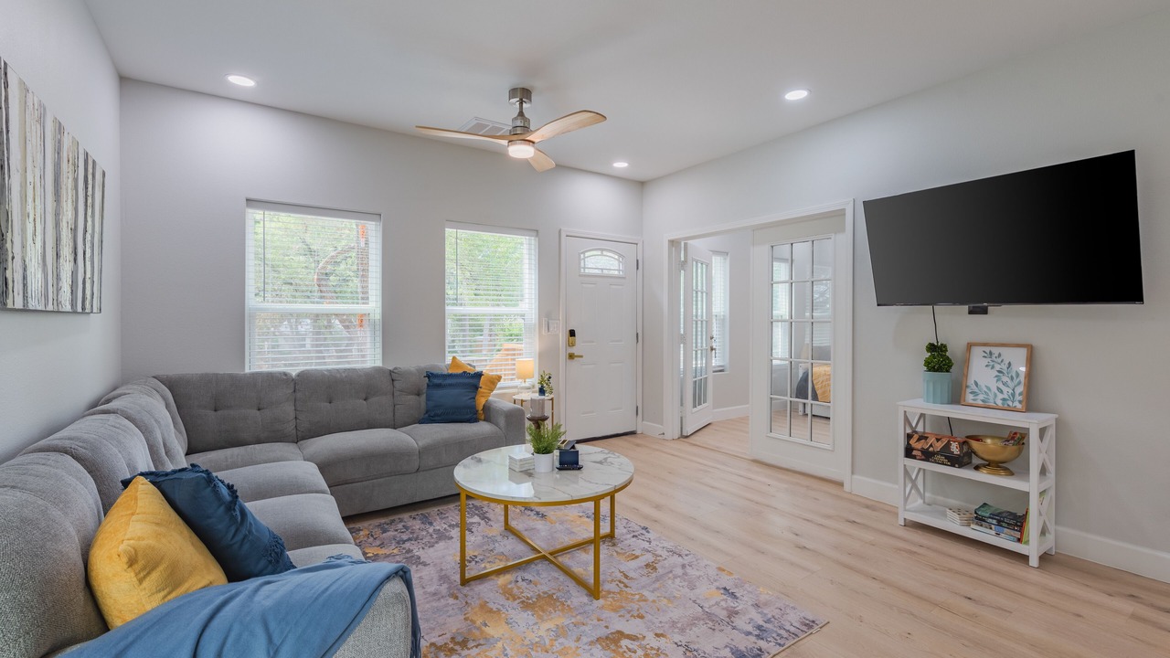 Photo of Livingroom in Wetmore