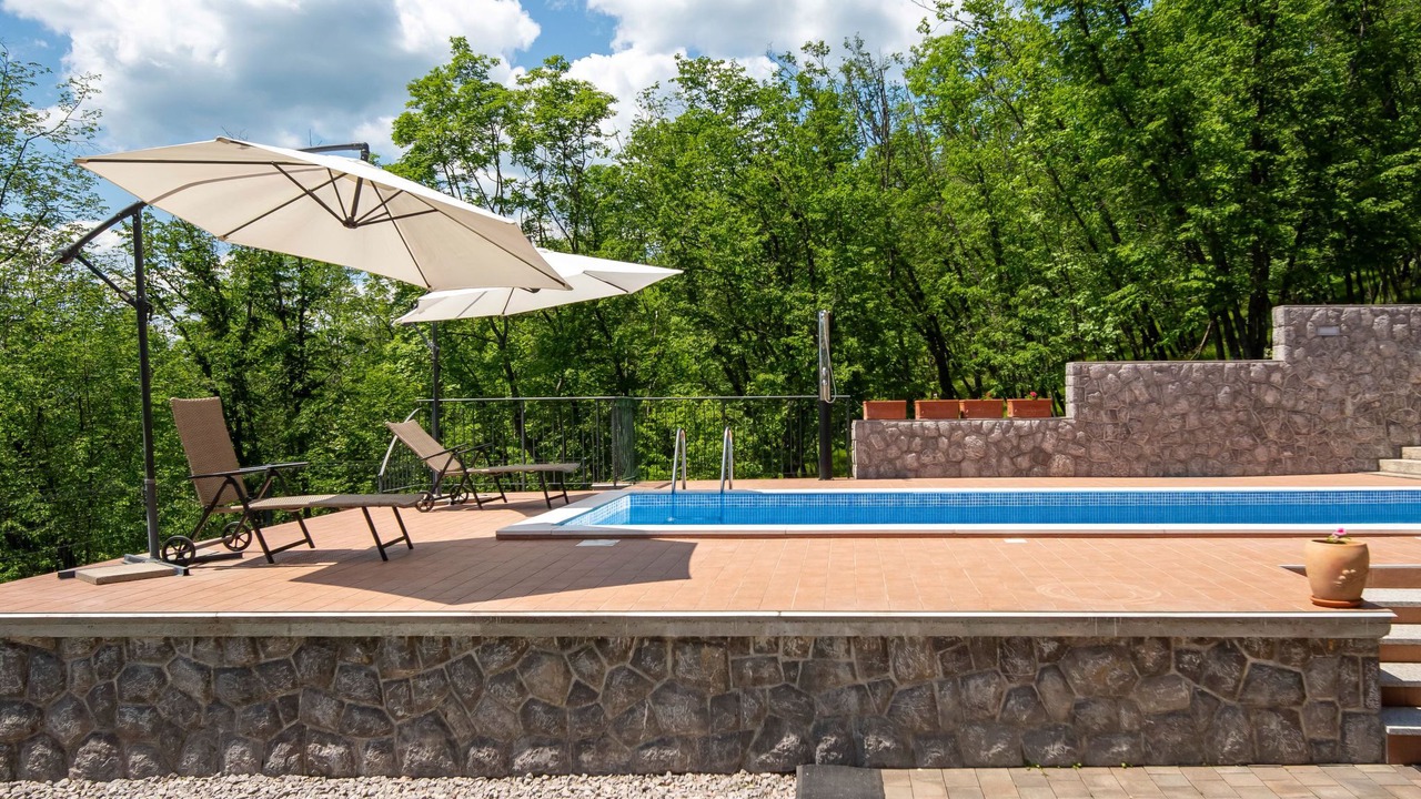 Photo of Outdoor in Klana