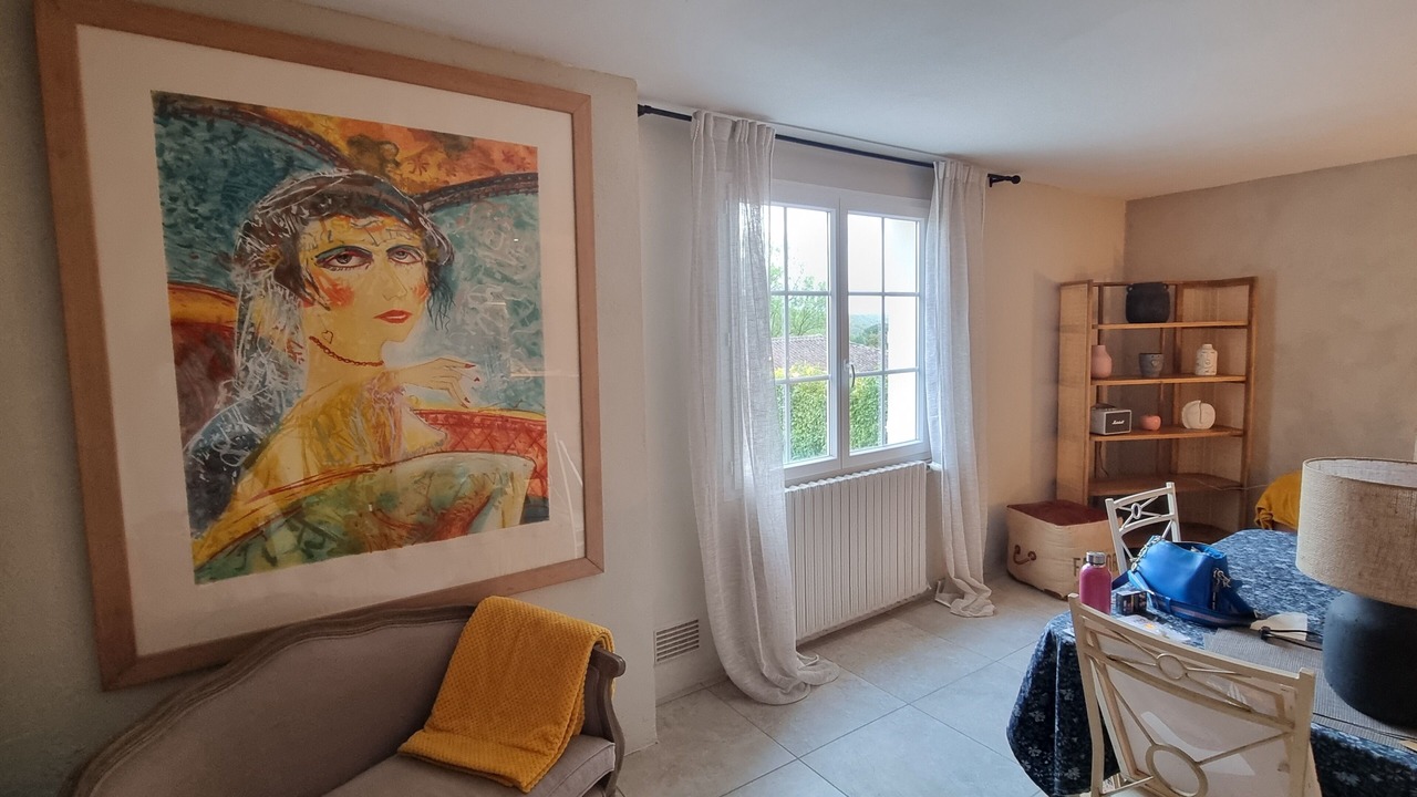 Photo of Livingroom in Puymaurin
