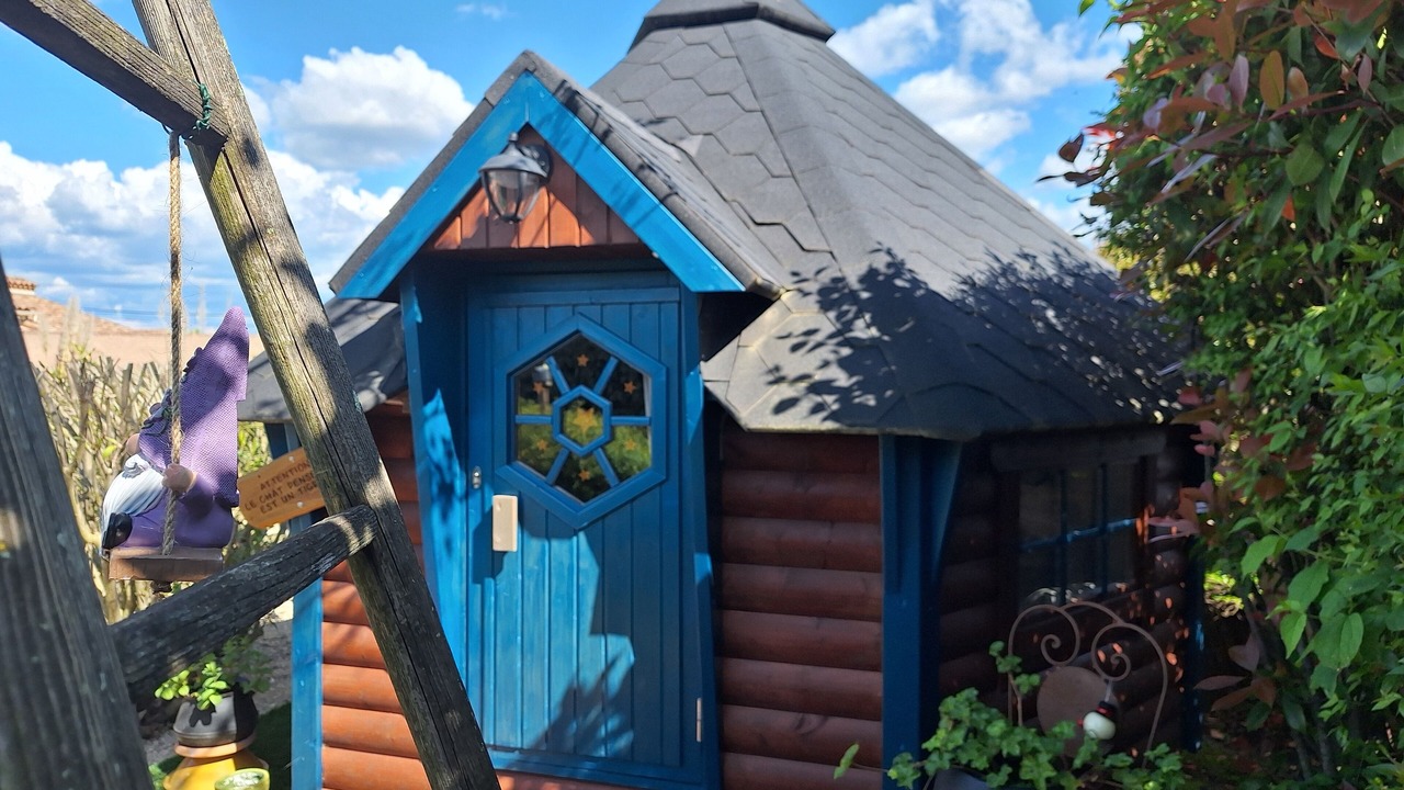 Photo of Outdoor in Rousson