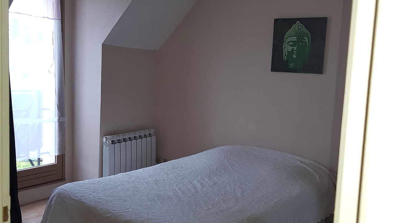 Photo of Bedroom in La Louptiere-Thenard
