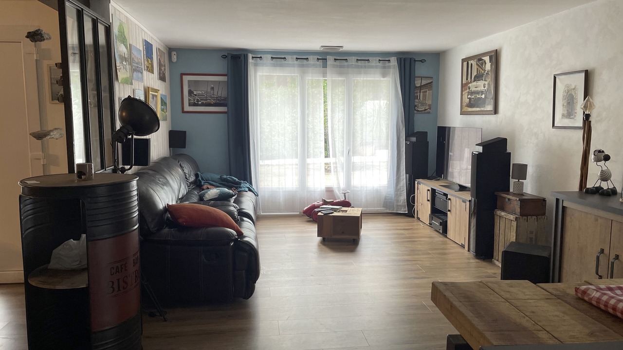 Photo of Livingroom in Guzargues