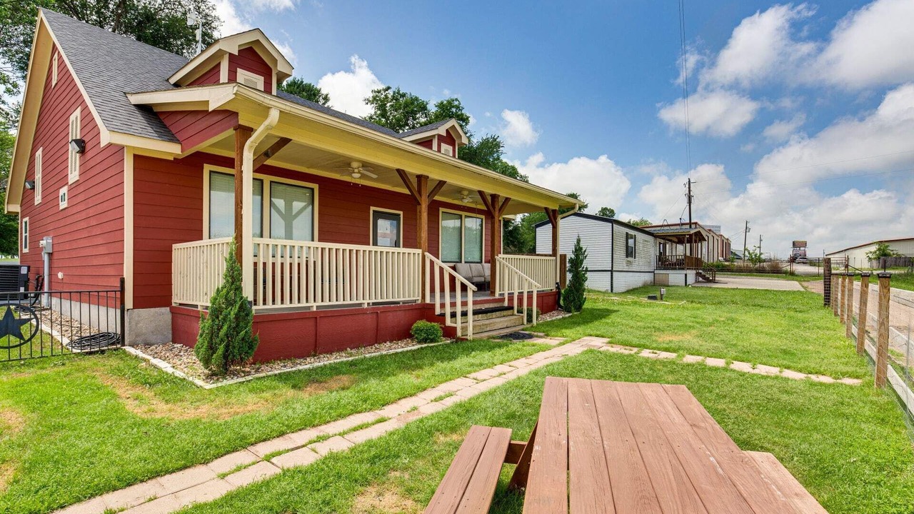 Photo of Outdoor in Hunt County