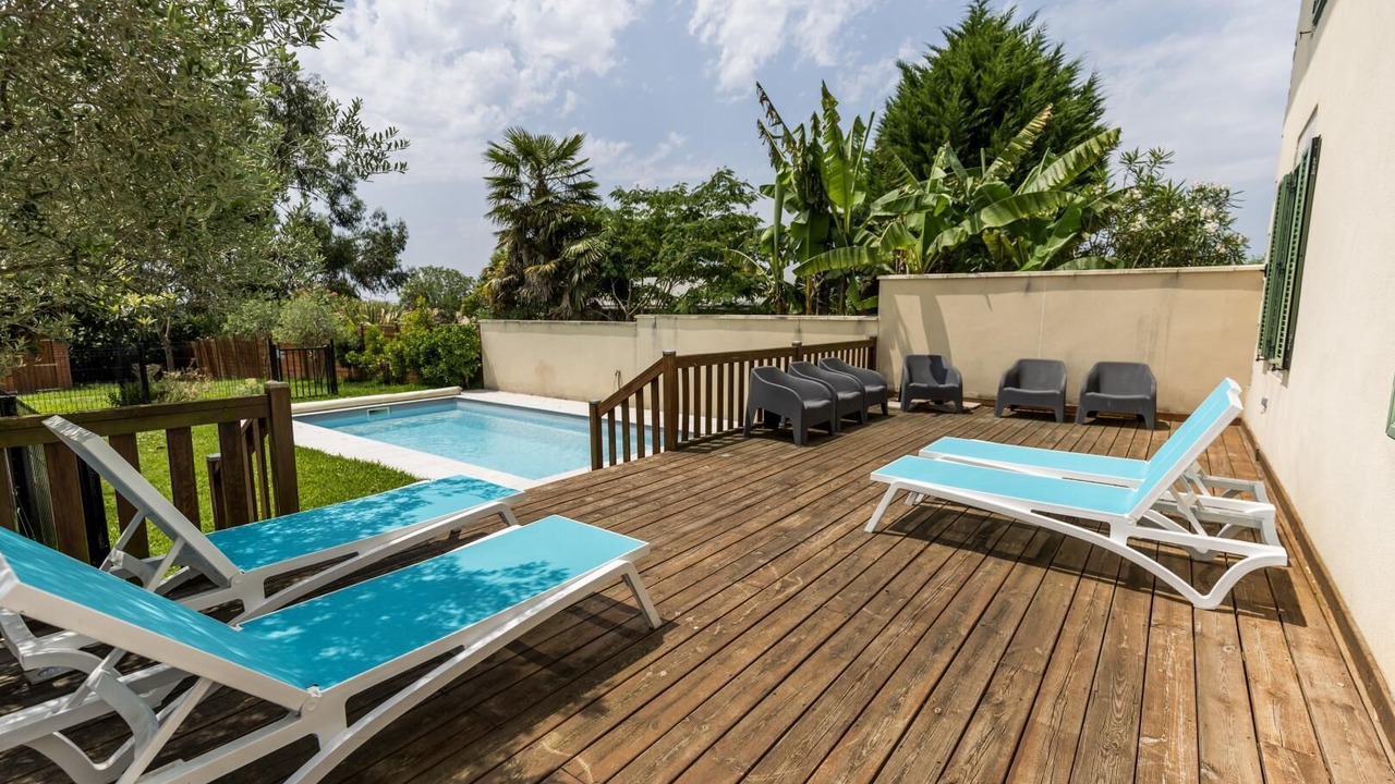 Photo of Outdoor in Saint-Lon-les-Mines