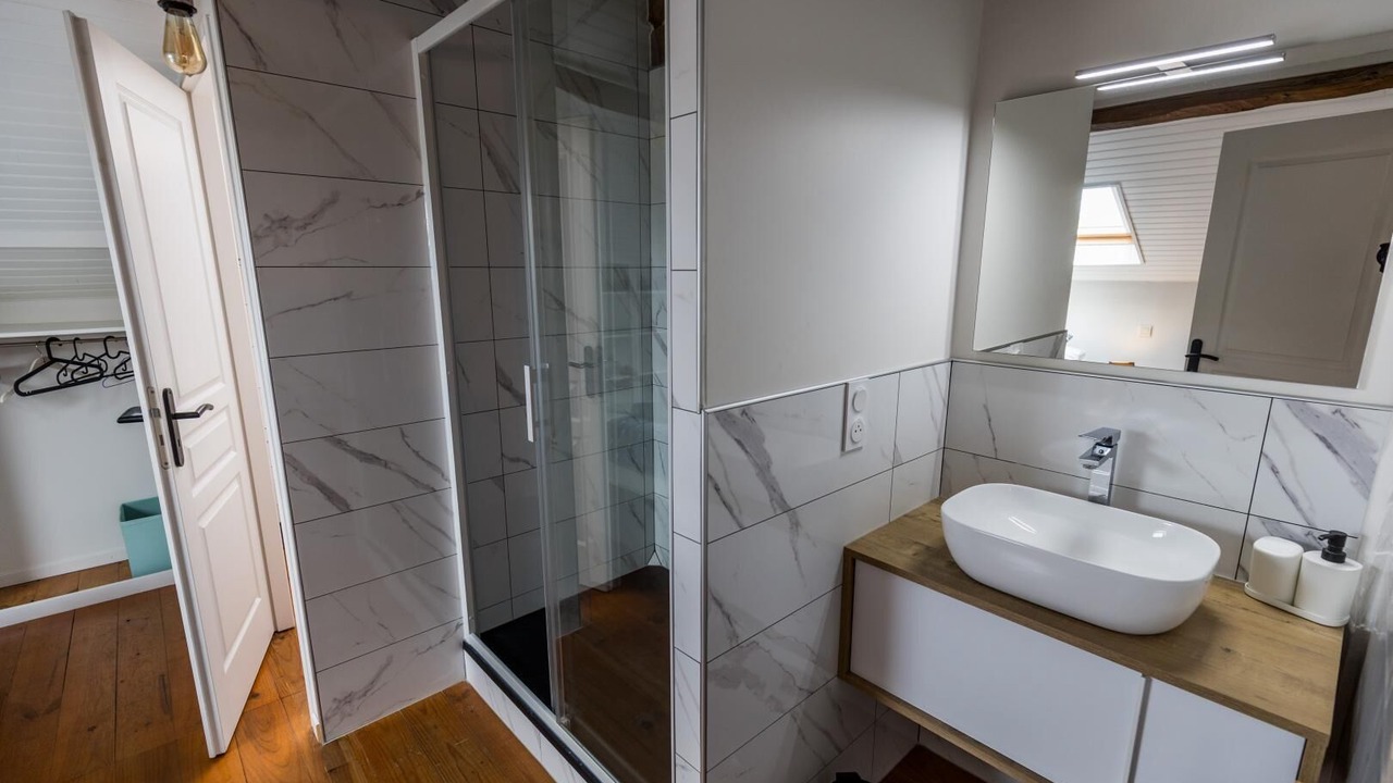 Photo of Bathroom in Saint-Lon-les-Mines