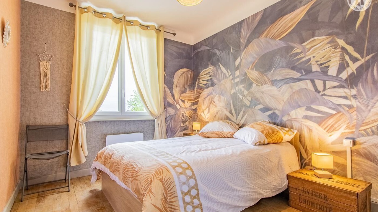 Photo of Bedroom in Perrigny-sur-Loire