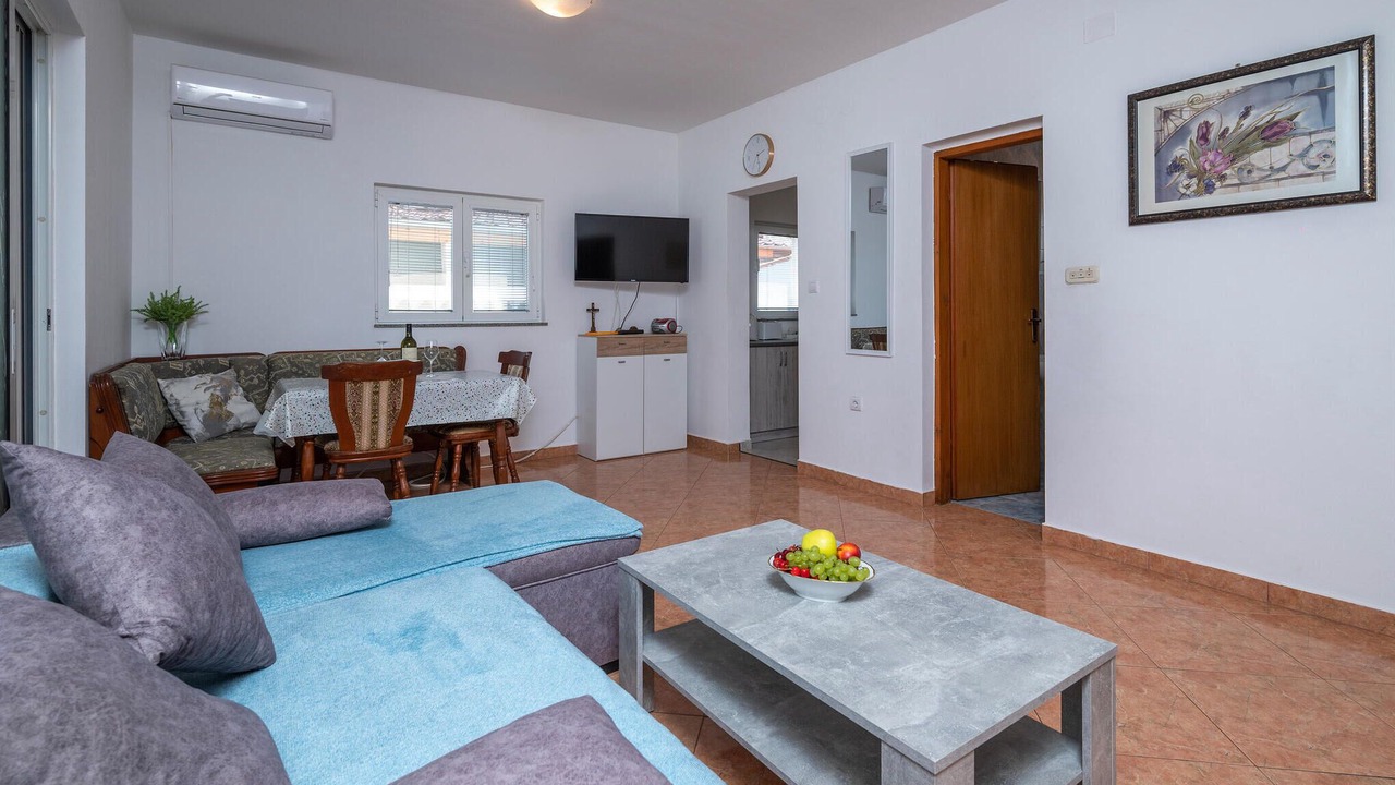 Photo of Bedroom in Peroj